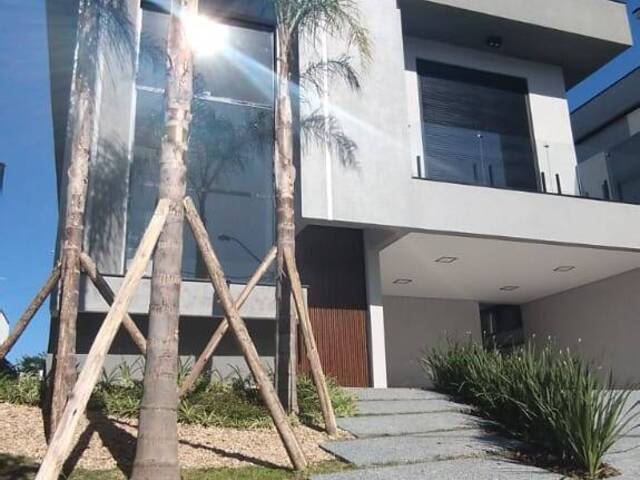 #499 - Casa para Venda em Mogi das Cruzes - SP