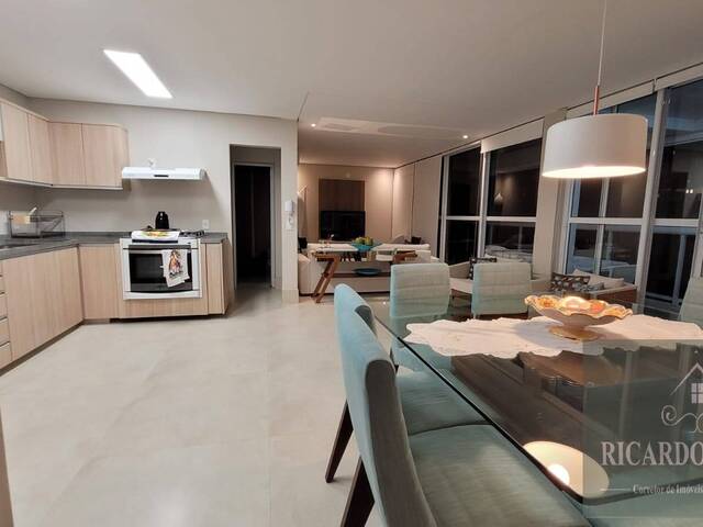 #566 - Apartamento para Venda em Bertioga - SP - 2